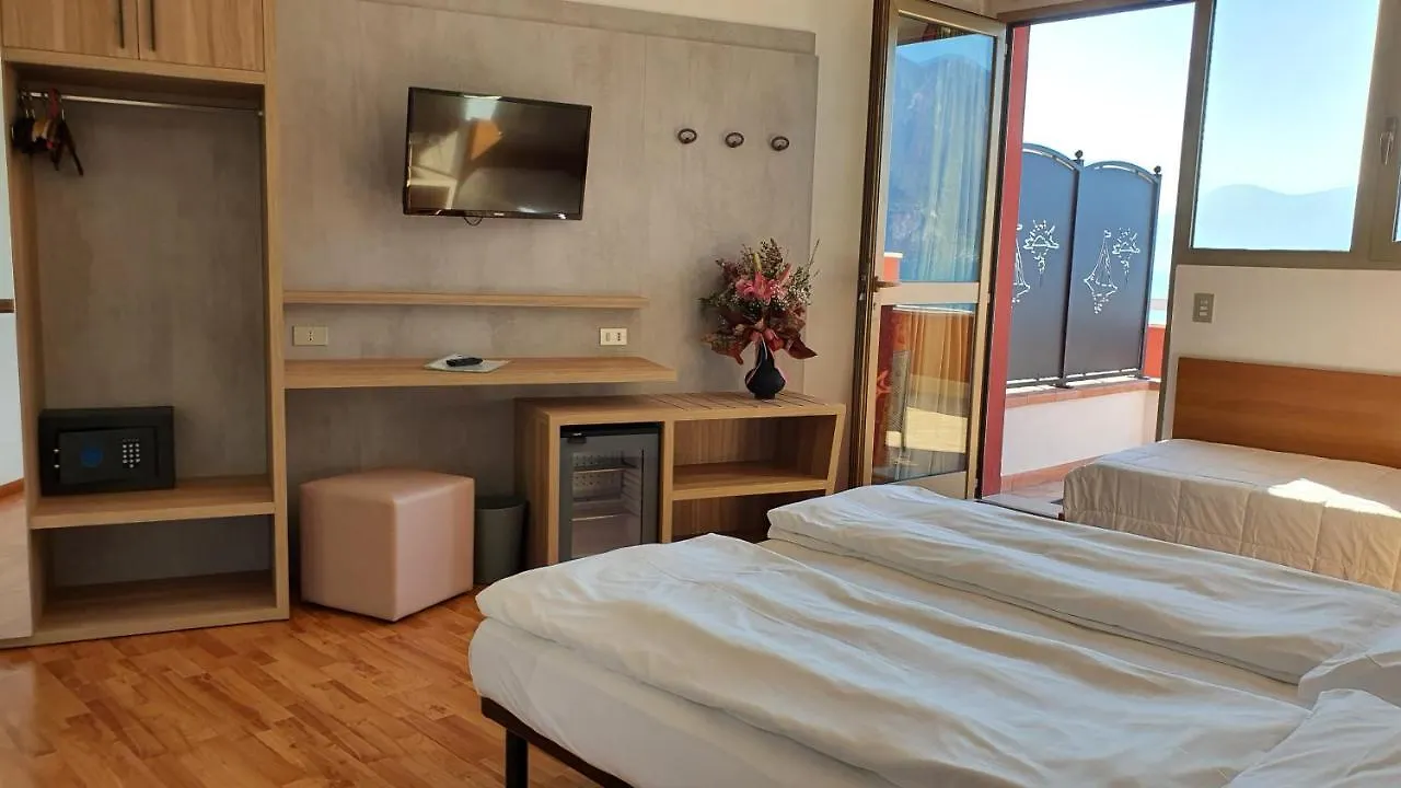 Hotel Merano Brenzone sul Garda Italy