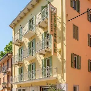 Hotel Centrale **** Garda (Verona)